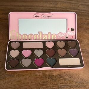 Chocolate Bon Bons Palette 💕 New
